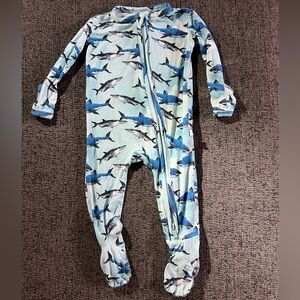 Posh Peanut Shark Print Footie